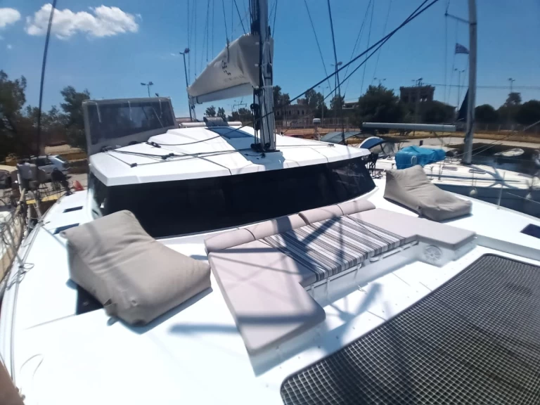 Noleggio Catamarano Fountaine Pajot con patente nautica