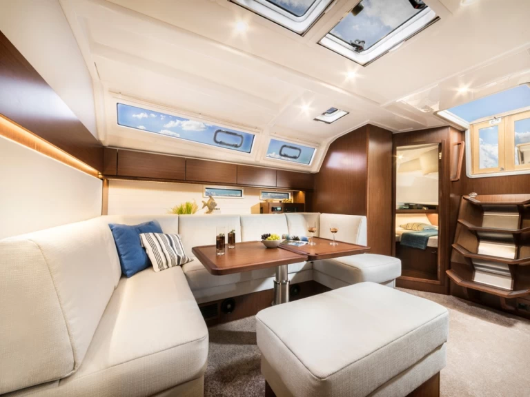 Noleggio barche Pola economico Cruiser 46 Style