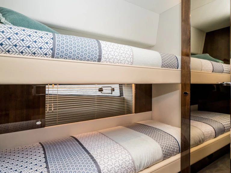 Noleggio barche Fairline Fairline Squadron 50 a Seget Donji su Samboat