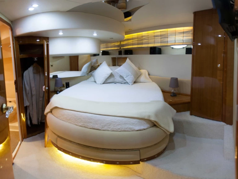 Noleggio Barca a motore a Álimos – Azimut Azimut 58 Refit 2025