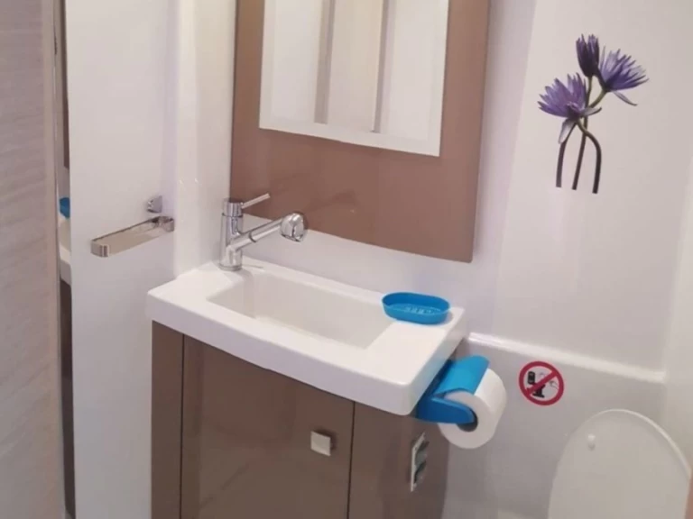 Noleggio barche Lávrio economico Astrea 42