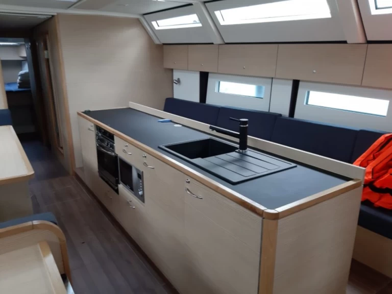 Noleggiare una D&D Yacht D&D Kufner 50 a Punat