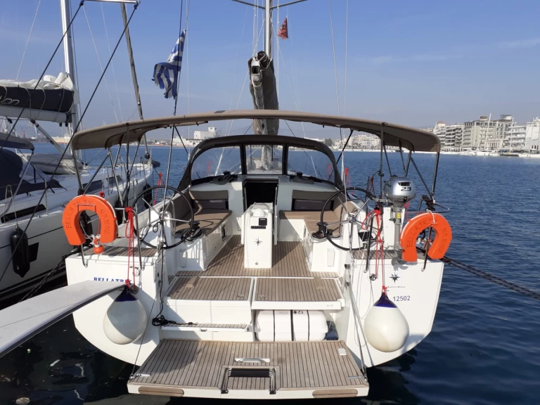 Noleggiare una Jeanneau Sun Odyssey 490 a Lefkáda