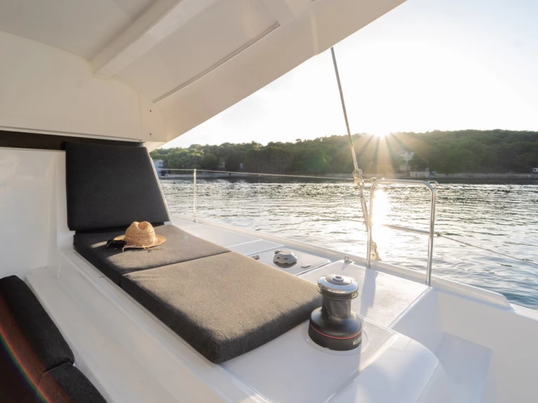 Noleggio Catamarano Lagoon con patente nautica