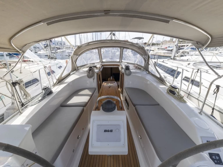 Noleggio Barca a vela a Zara – Bavaria Cruiser 34 Style
