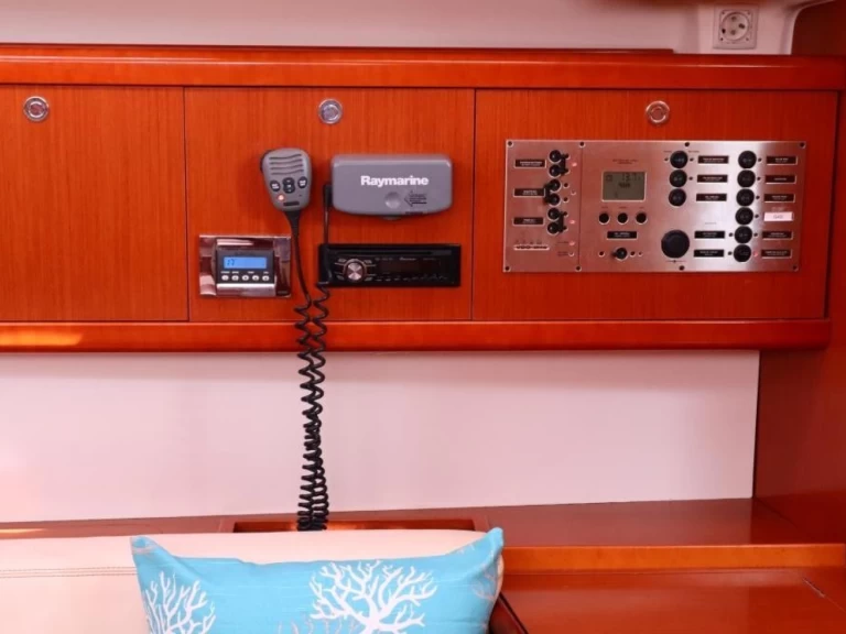 Noleggio Barca a vela con o senza skipper Bénéteau a Álimos