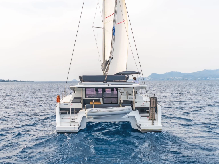 Noleggio Catamarano con o senza skipper Fountaine Pajot a Kos