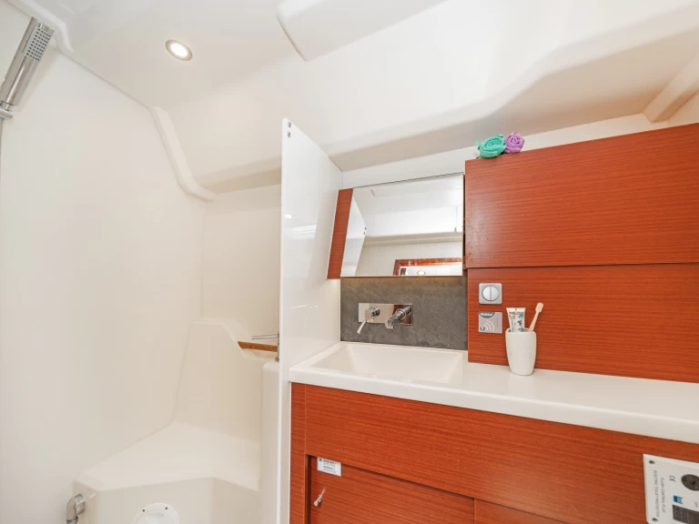 Noleggio Barca a vela Hanse con patente nautica