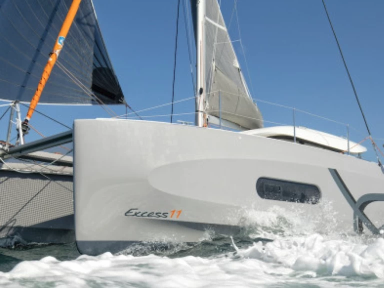 Noleggio Catamarano Excess con patente nautica