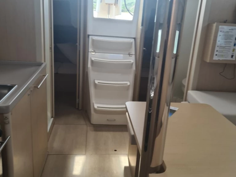 Noleggio barche Bénéteau Oceanis 38.1 a Golfo Aranci su Samboat