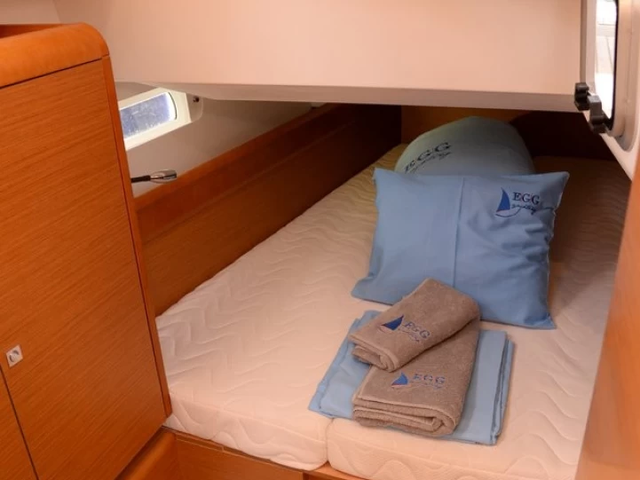 Jeanneau Sun Odyssey 419 da affittare a  Göcek