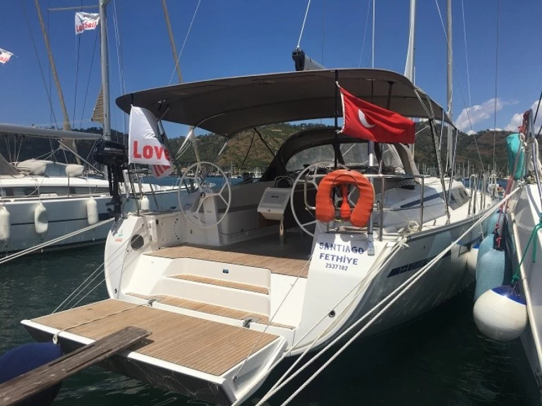 Noleggiare una Bavaria Cruiser 46 a Fethiye