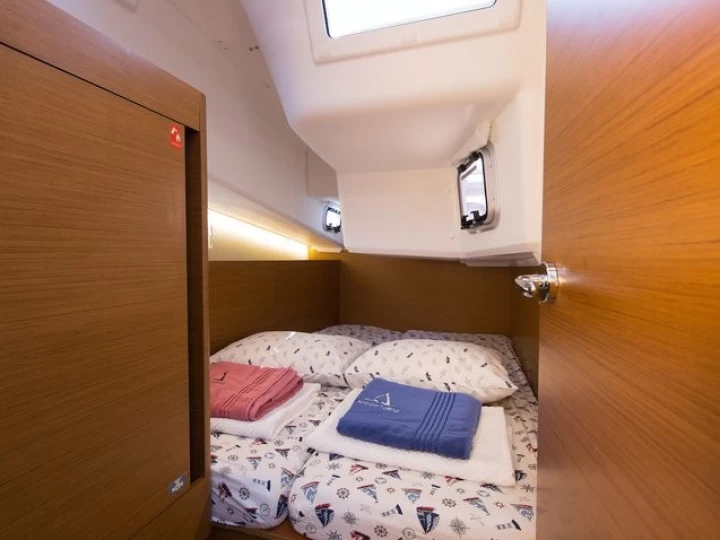 Noleggiare una Jeanneau Sun Odyssey 410 a Fethiye