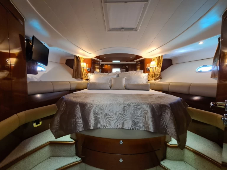 Noleggio barche Jeanneau Prestige 46 a Curzola (Citta) su Samboat