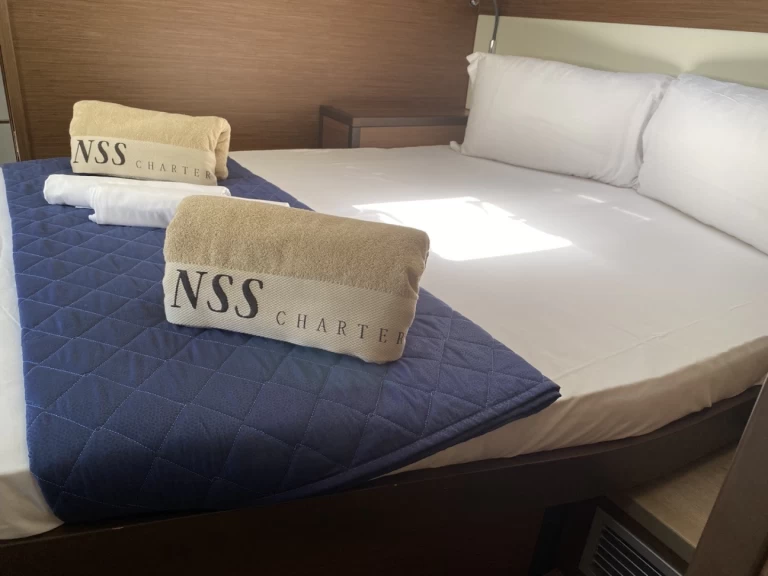 Noleggio barche Cugnana Verde economico Lagoon 52 F