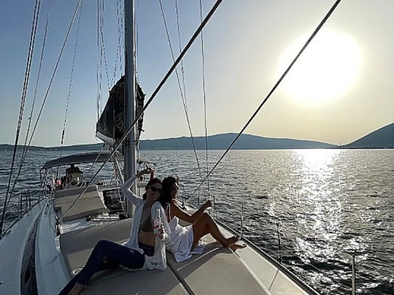 Noleggiare una Bavaria Cruiser 46 a Cattaro