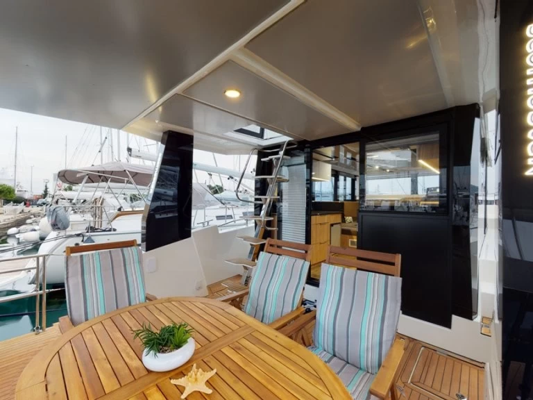 Noleggio Yacht di lusso con o senza skipper Cobra Yachts a Trogir