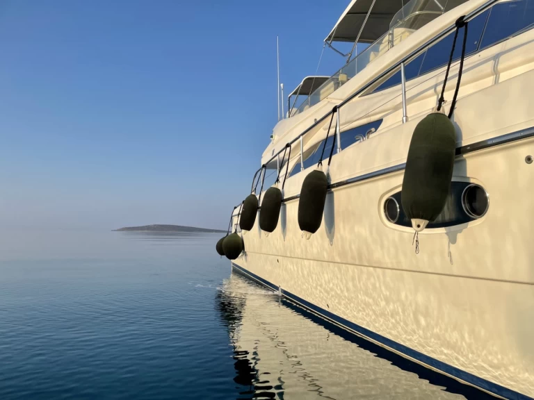 Ferretti Ferretti 590 da affittare a  Ornós