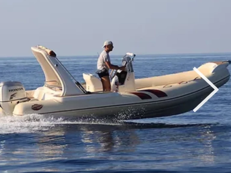 Noleggiare una COLBAT COLBAT 580 a Siracusa