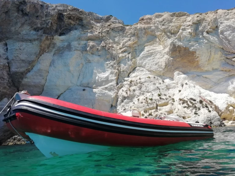 Noleggio Gommone a Cagliari – Solemar Solemar S 580