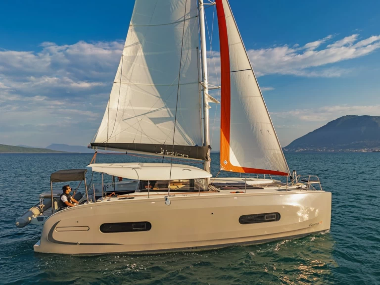 Noleggio Catamarano Excess con patente nautica