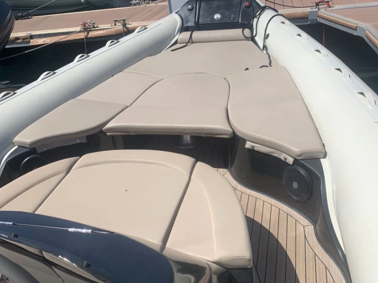 Noleggio Gommone con o senza skipper Lomac a Ajaccio