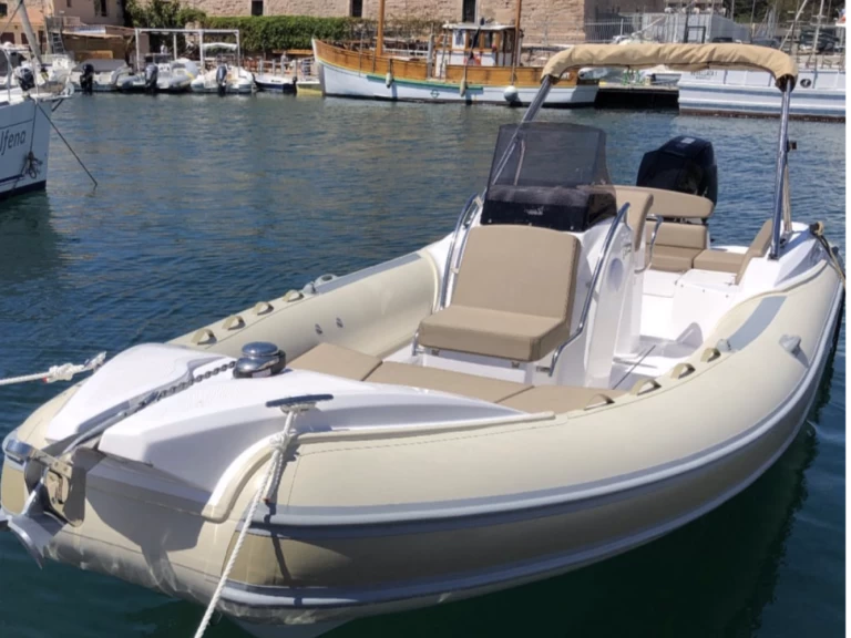 Noleggio barche MV Marine 740 a Marsiglia su Samboat