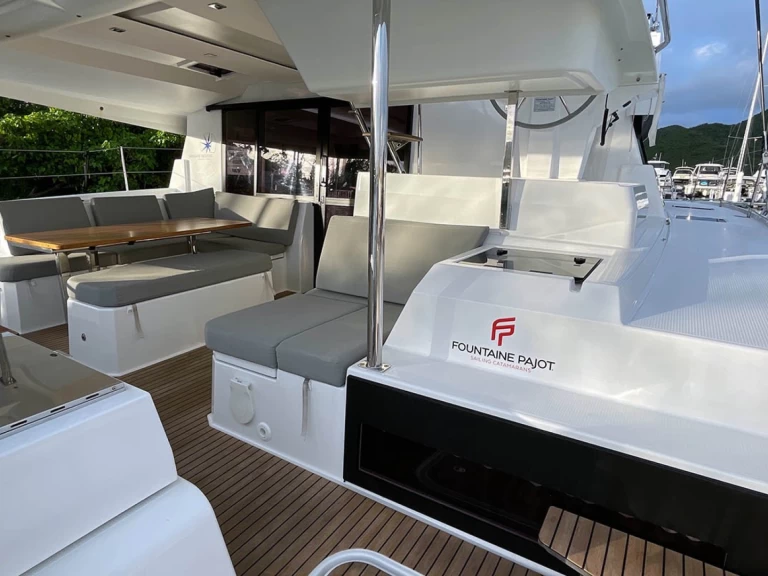 Noleggio Catamarano a Road Town – Fountaine Pajot Astrea 42