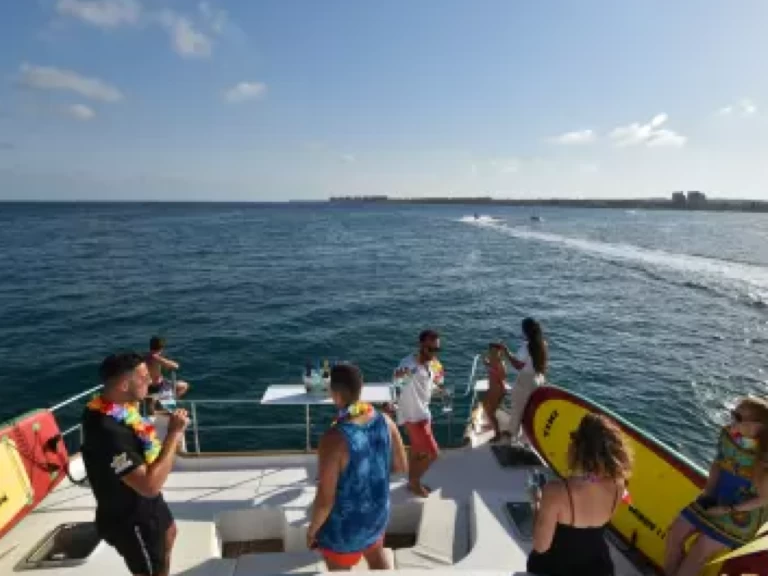 Noleggio Barca a motore con o senza skipper Lagoon a Torrevieja