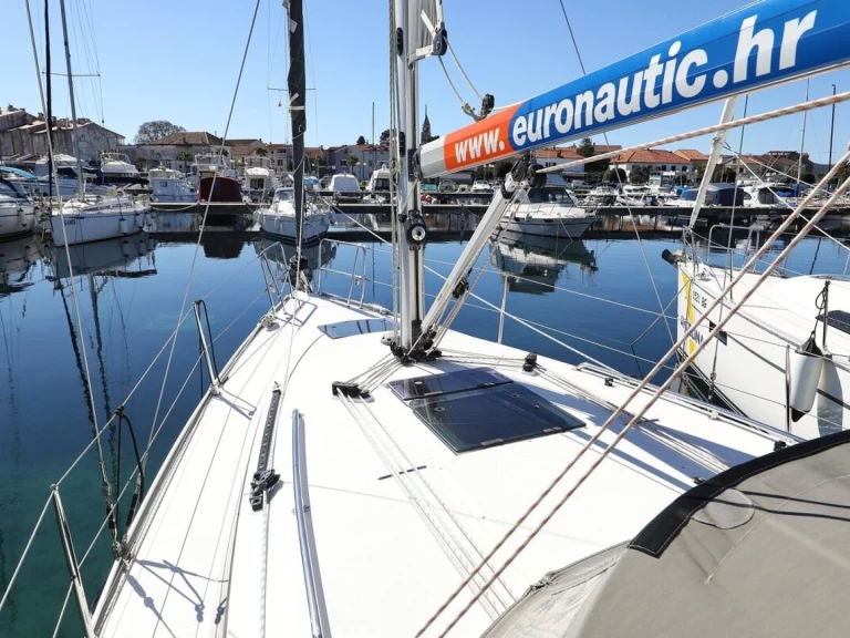 Bavaria Cruiser 34 da affittare a  Pirovac