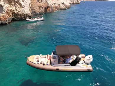 Noleggio Gommone Barracuda con patente nautica