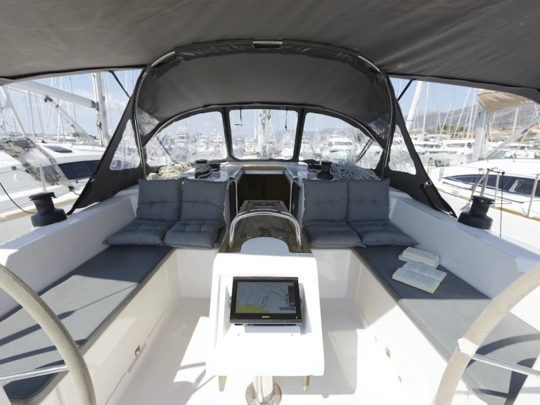 Noleggio Barca a vela Bavaria con patente nautica