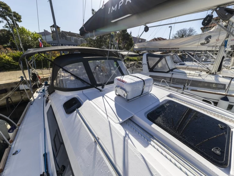 Noleggio Barca a vela a Zara – Elan Impression 40.1