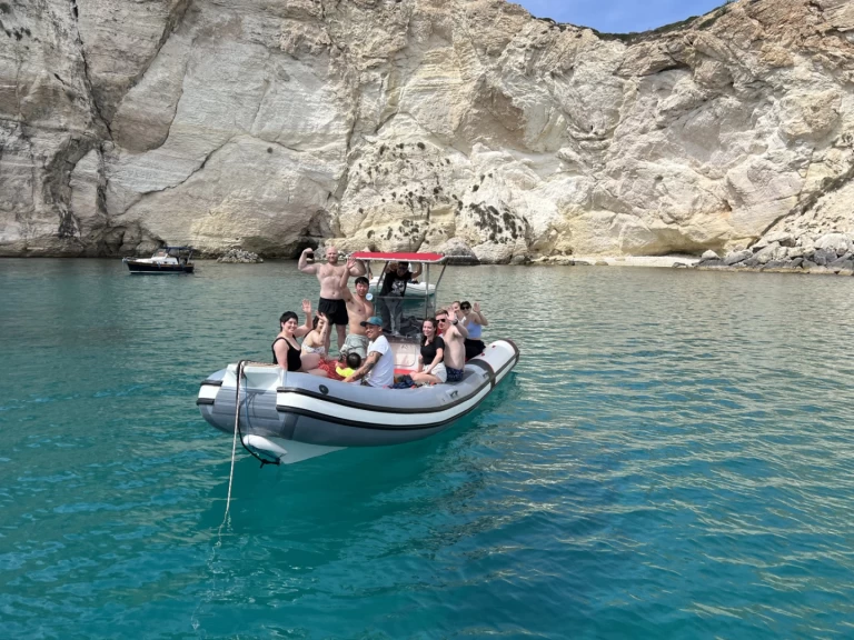 Noleggio a Cagliari – Lomac Lomac 800 IN su SamBoat