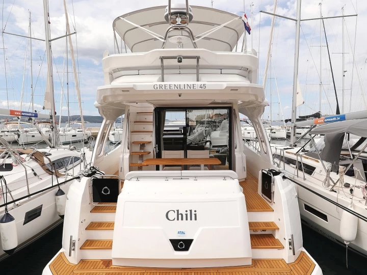 Noleggio barche Zaravecchia (Biograd) economico Greenline 45 Fly