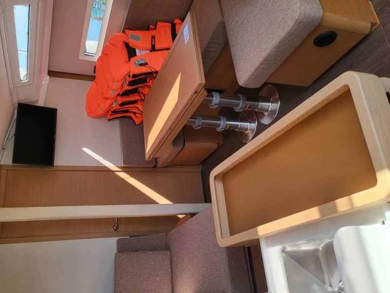 Noleggiare una Jeanneau Sun Odyssey 410 a Zaravecchia (Biograd)