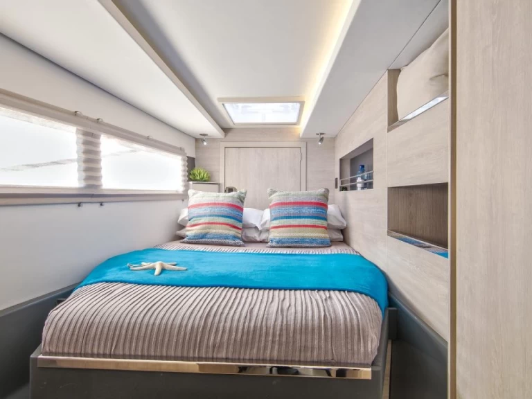 Catamarano a noleggio a Cannigione al miglior prezzo