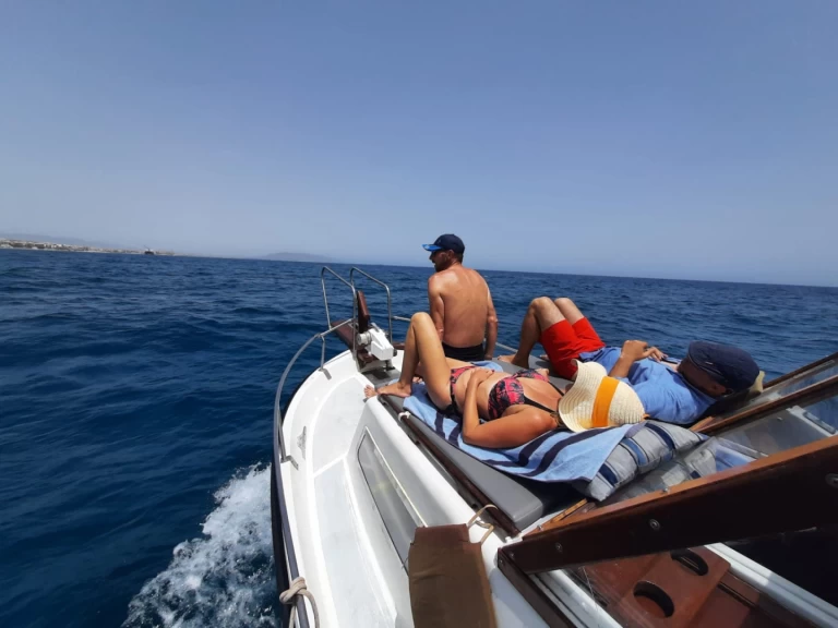 Noleggiare una Menorquin-Yachts Menorquina 500 a Garrucha