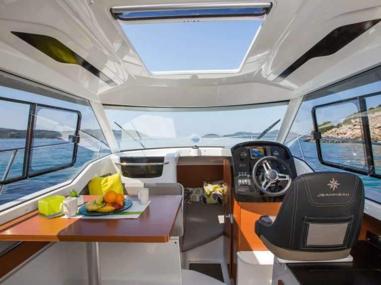 Noleggio barche Jeanneau Merry Fisher 795 a Trogir su Samboat