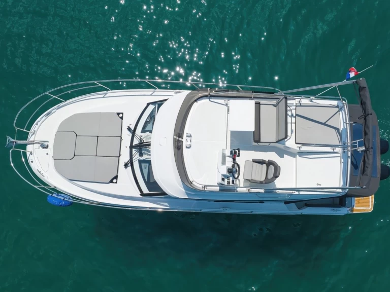 Noleggio Barca a motore con o senza skipper Jeanneau a Zaravecchia (Biograd)