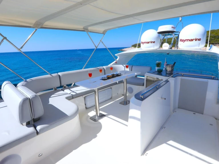 Noleggio barche Galeon Galeon 640 Fly a Spalato su Samboat