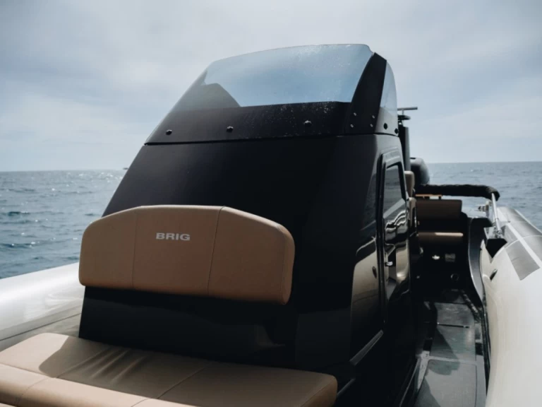 Noleggio Gommone a Marsiglia – Brig Eagle 8