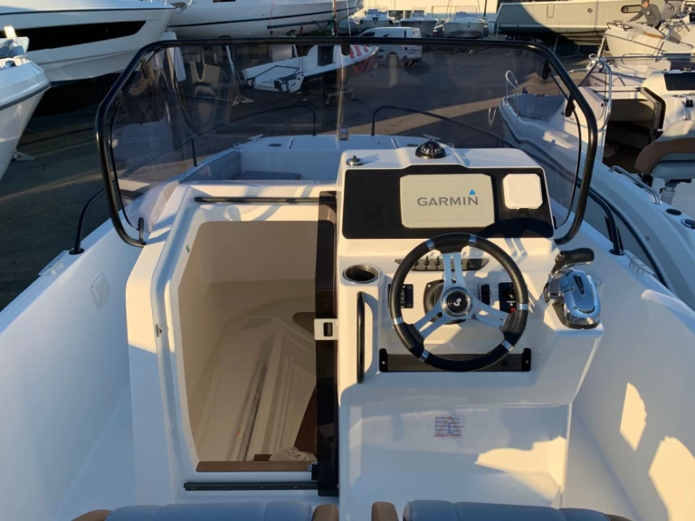 Noleggio barche Lorient economico Flyer 7 SPACEdeck