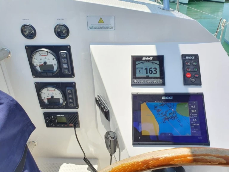 Noleggio Catamarano Island Spirit Yachts con patente nautica