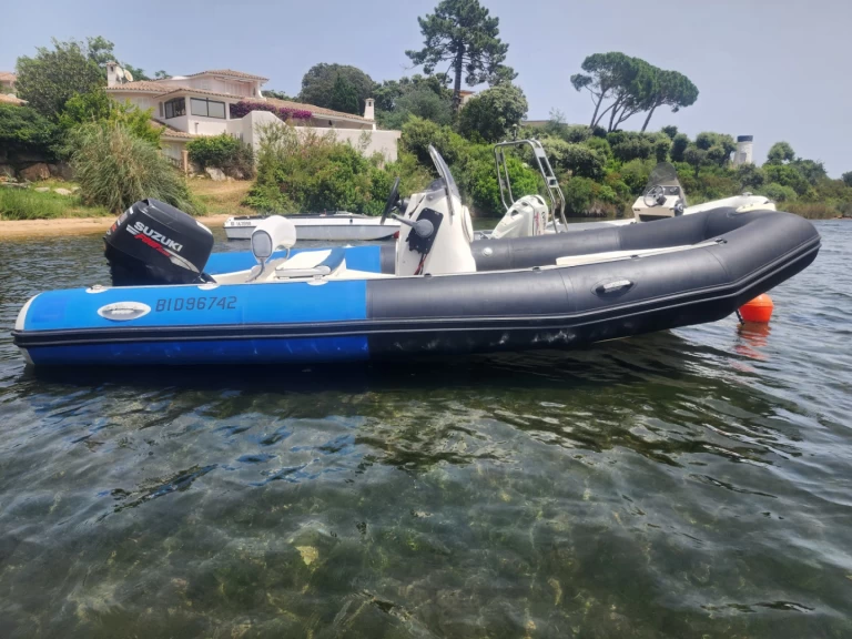 Noleggio a Porto-Vecchio – Zodiac Sundream su SamBoat