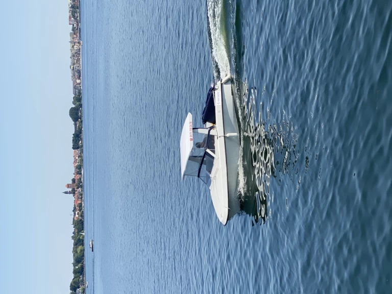 Noleggio a Waren (Müritz) – Tagescharter Lotus su SamBoat