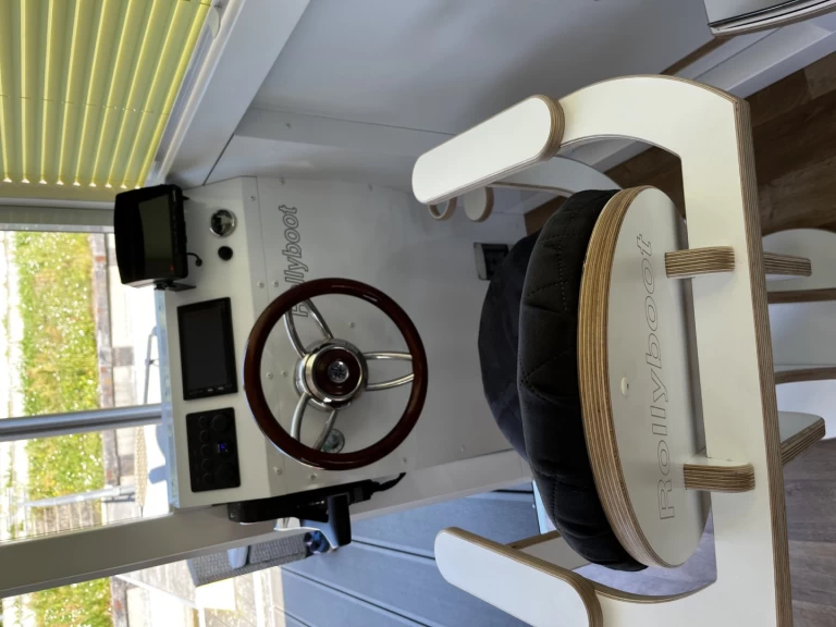 Noleggio a Buchholz – Rollyboot 8.2 su SamBoat