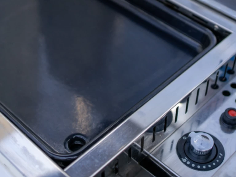 Noleggio Barca a vela Elan con patente nautica