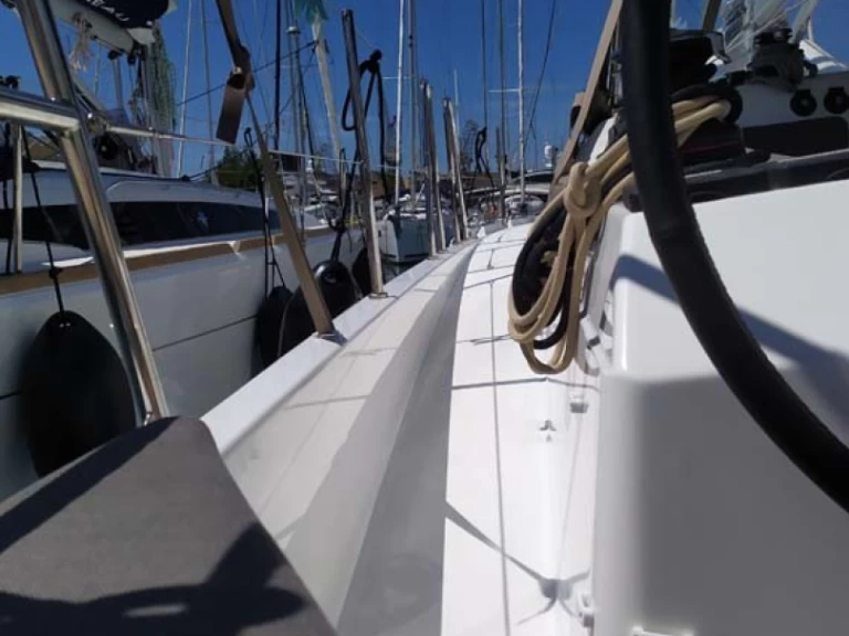 Noleggio barche Jeanneau Sun Odyssey 380 a Trogir su Samboat