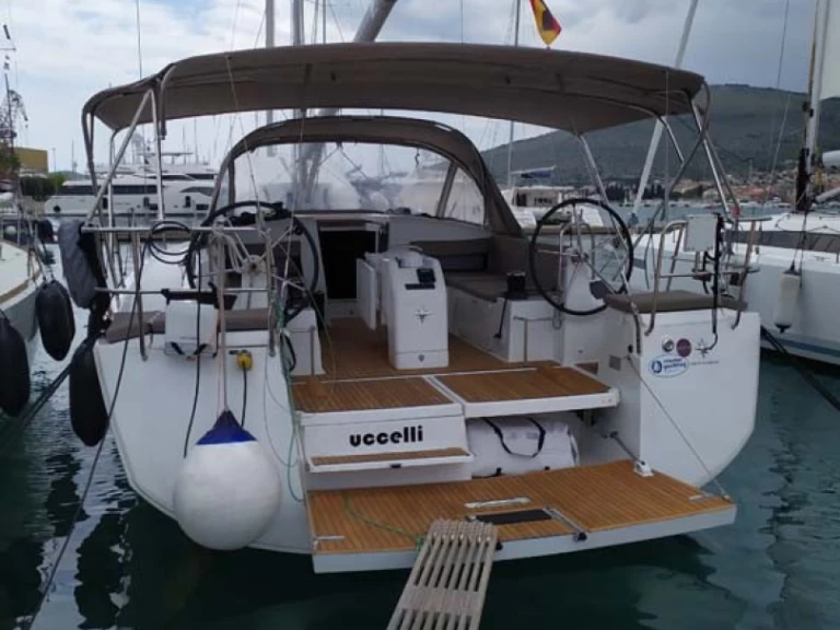 Jeanneau Sun Odyssey 440 da affittare a  Trogir